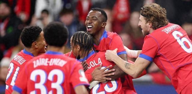 射破门开始, 出来了 射破门开始, 出来了